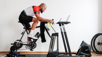 Wahoo Indoor Experience mit Kickr 4.0, Headwind & Climb Wahoo Indoor Experience mit Kickr 4.0, Headwind & Climb