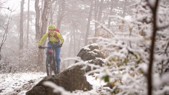 Showroom + First Ride: Canyon Neuron:On Showroom + First Ride: Canyon Neuron:On