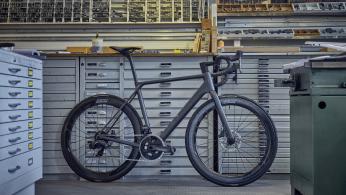 Canyon Ultimate CF SLX Ltd Artist Edition 2021 Canyon Ultimate CF SLX Ltd Artist Edition 2021